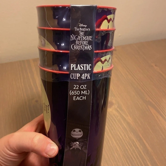 Disney’s Nightmare Before Christmas 4pk of 22oz plastic cups.​ - Picture 3 of 5